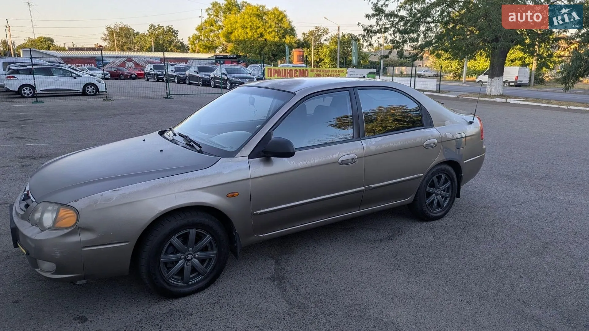 Kia Shuma, 2002