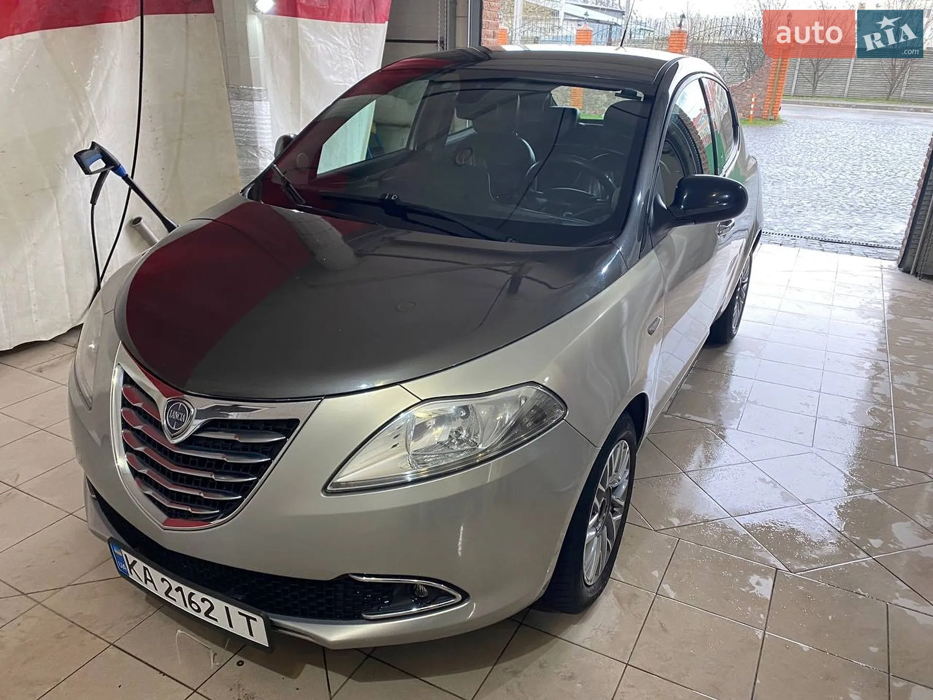 Lancia Ypsilon, 2012