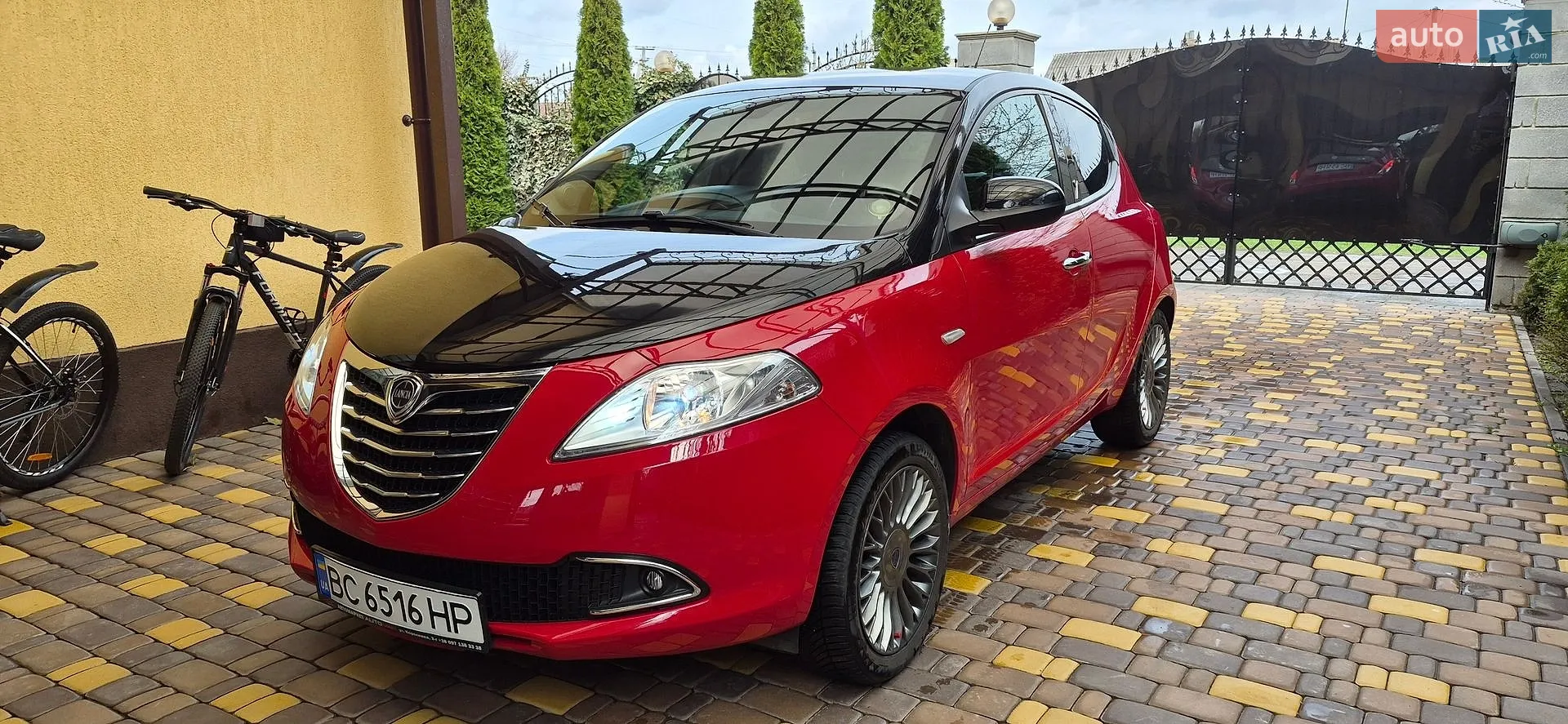 Lancia Ypsilon, 2012