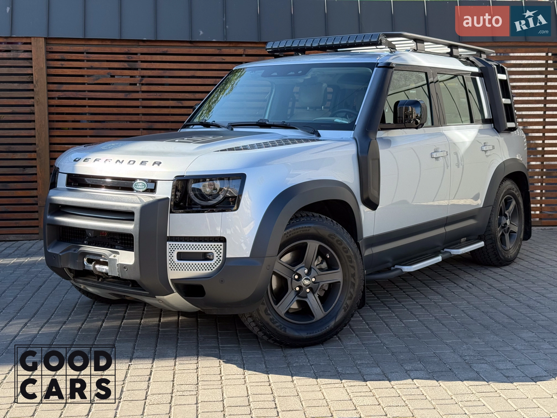 Land Rover Defender, 2020