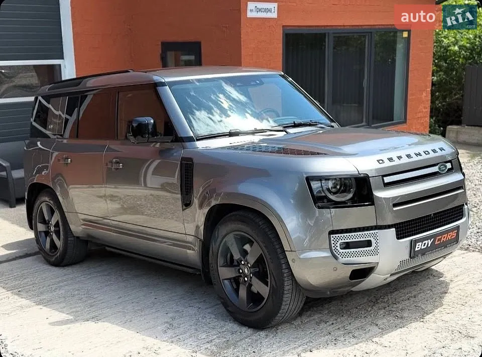 Land Rover Defender, 2021