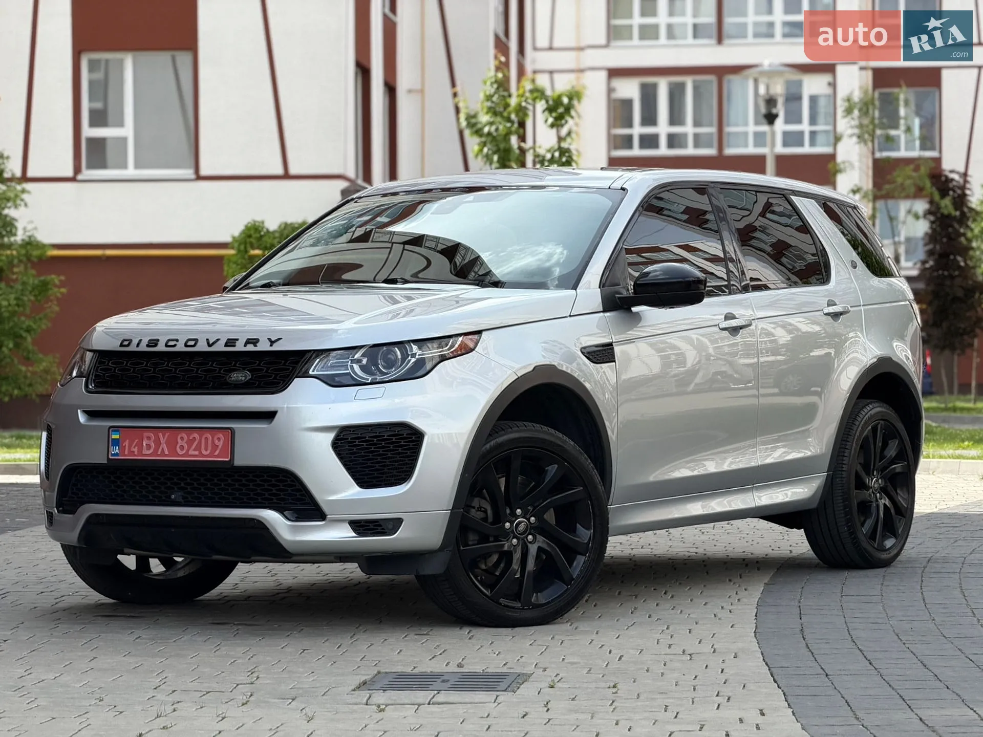 Land Rover Discovery Sport, 2017