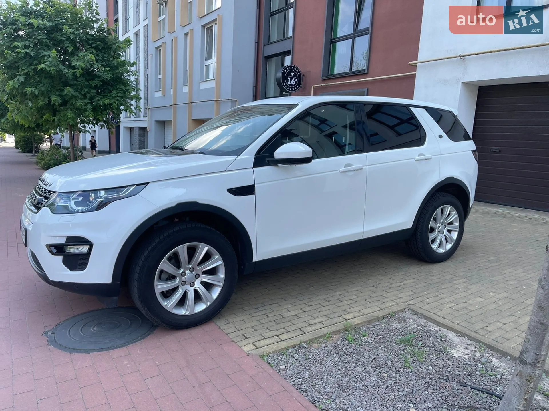 Land Rover Discovery Sport, 2017