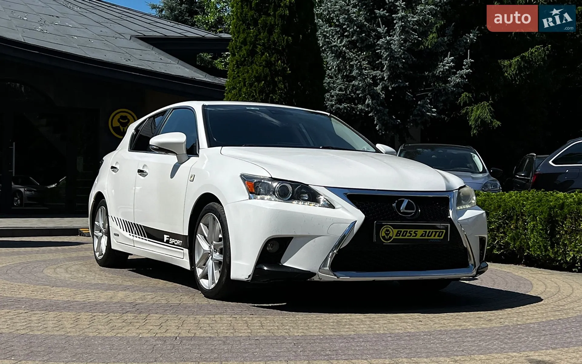 Lexus CT, 2016