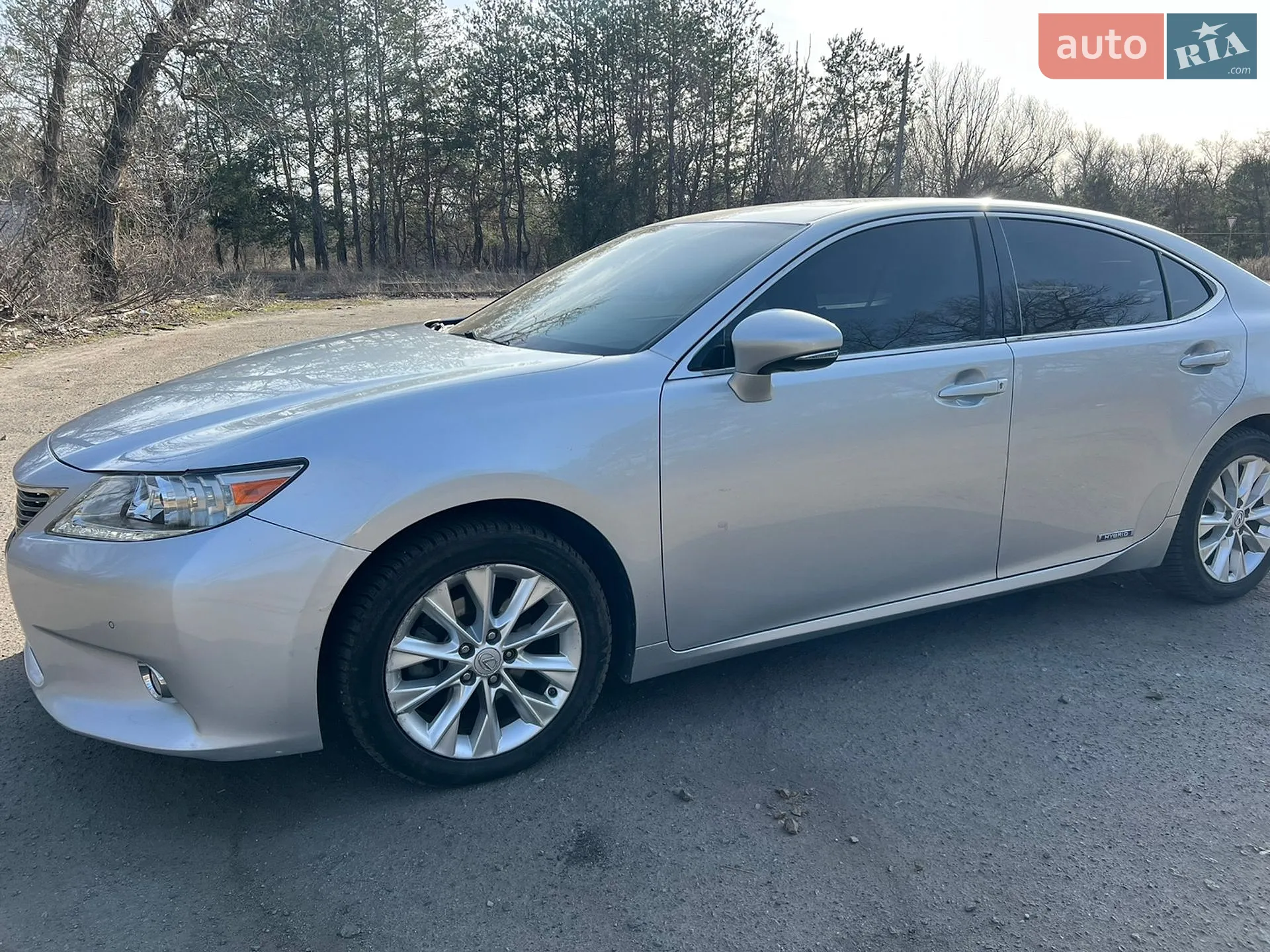 Lexus ES, 2012