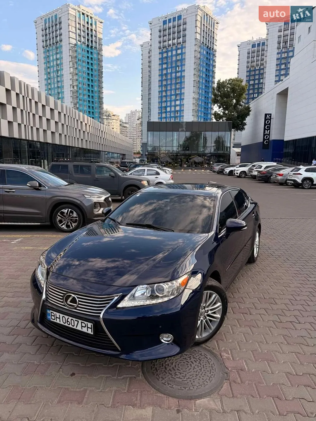Lexus ES, 2015