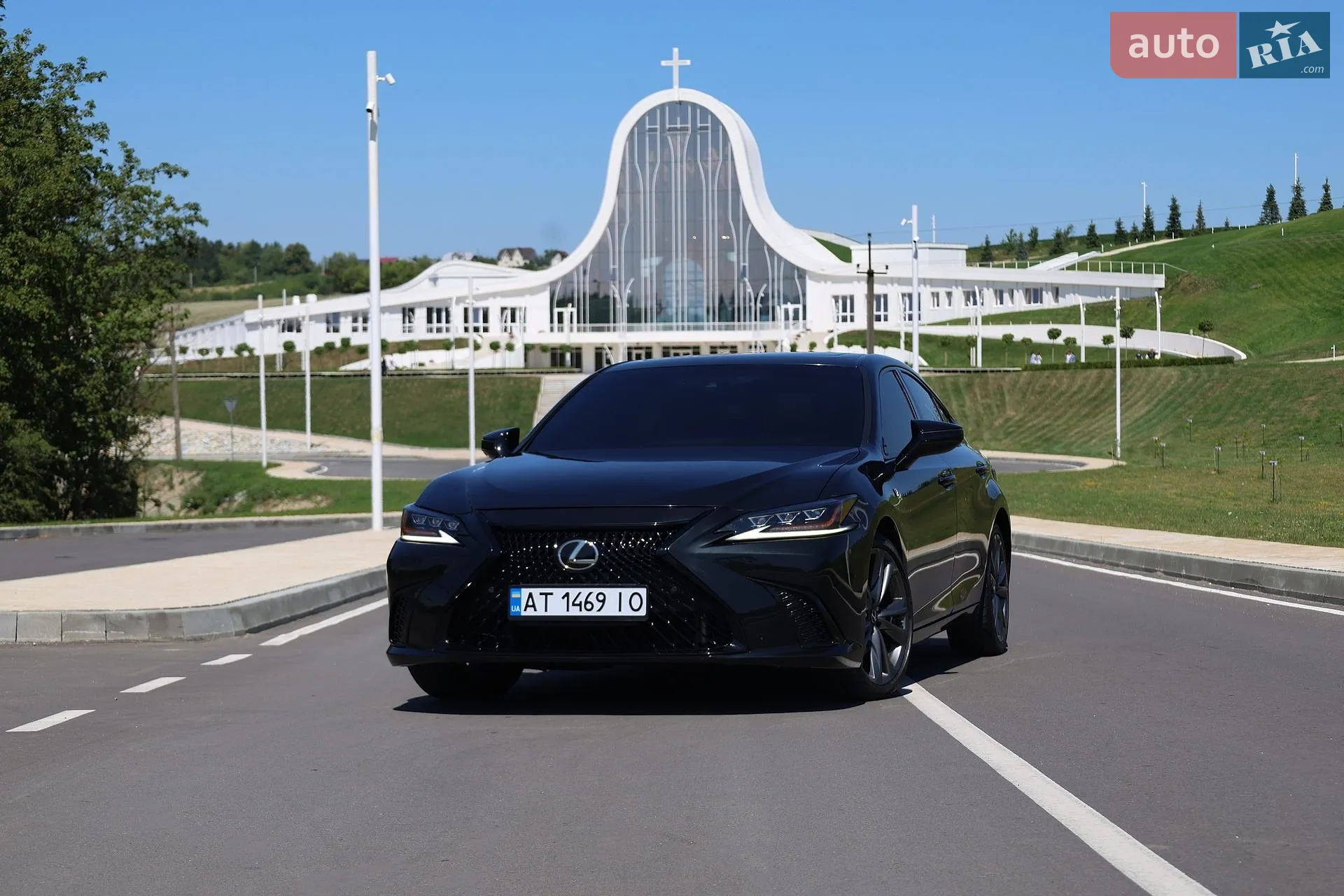 Lexus ES, 2018