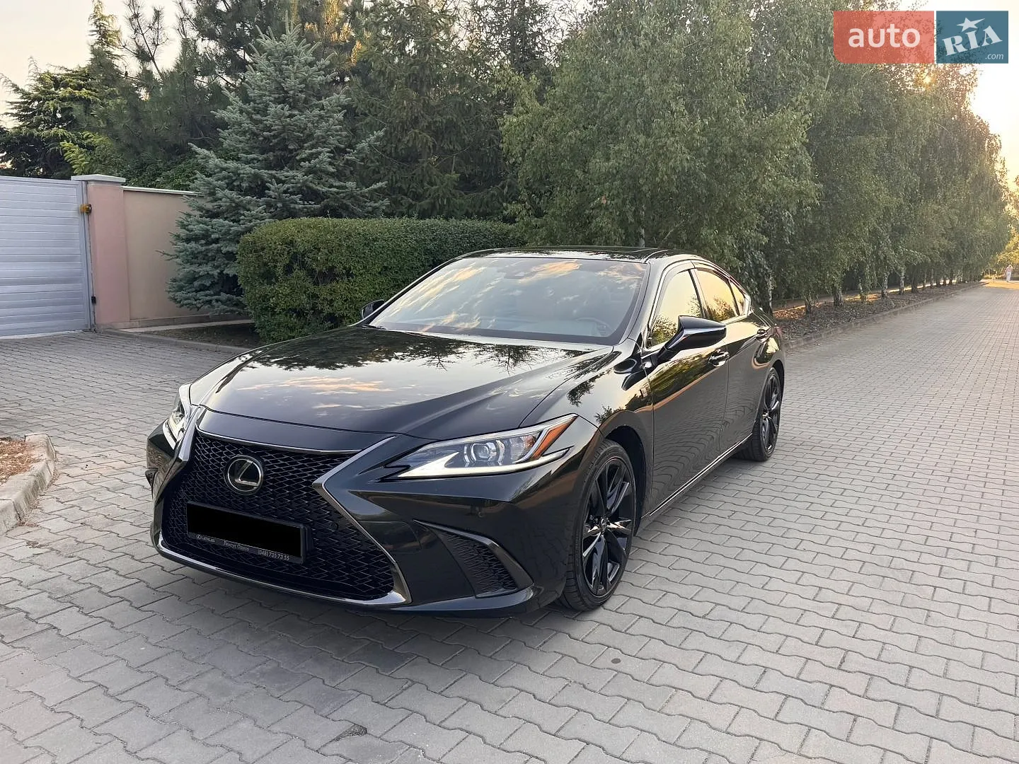 Lexus ES, 2023
