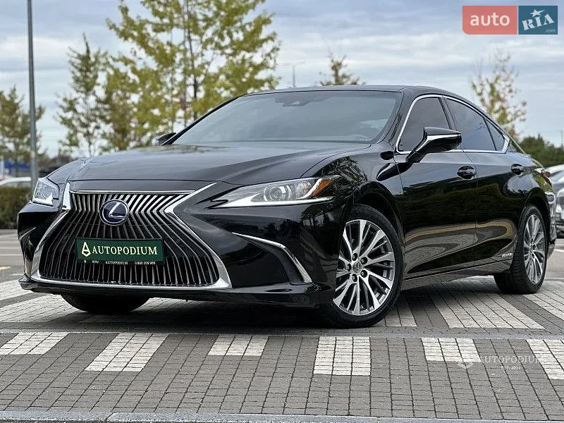 Lexus ES, 2019