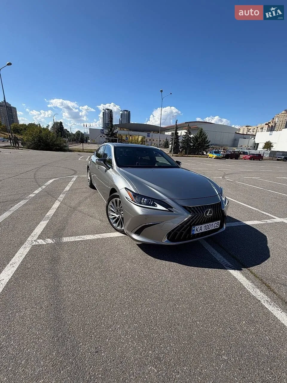 Lexus ES, 2023