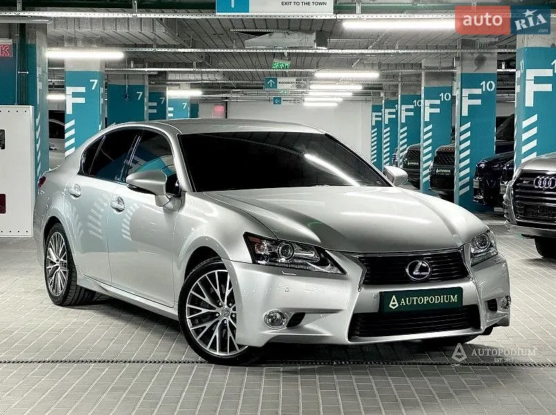 Lexus GS, 2012