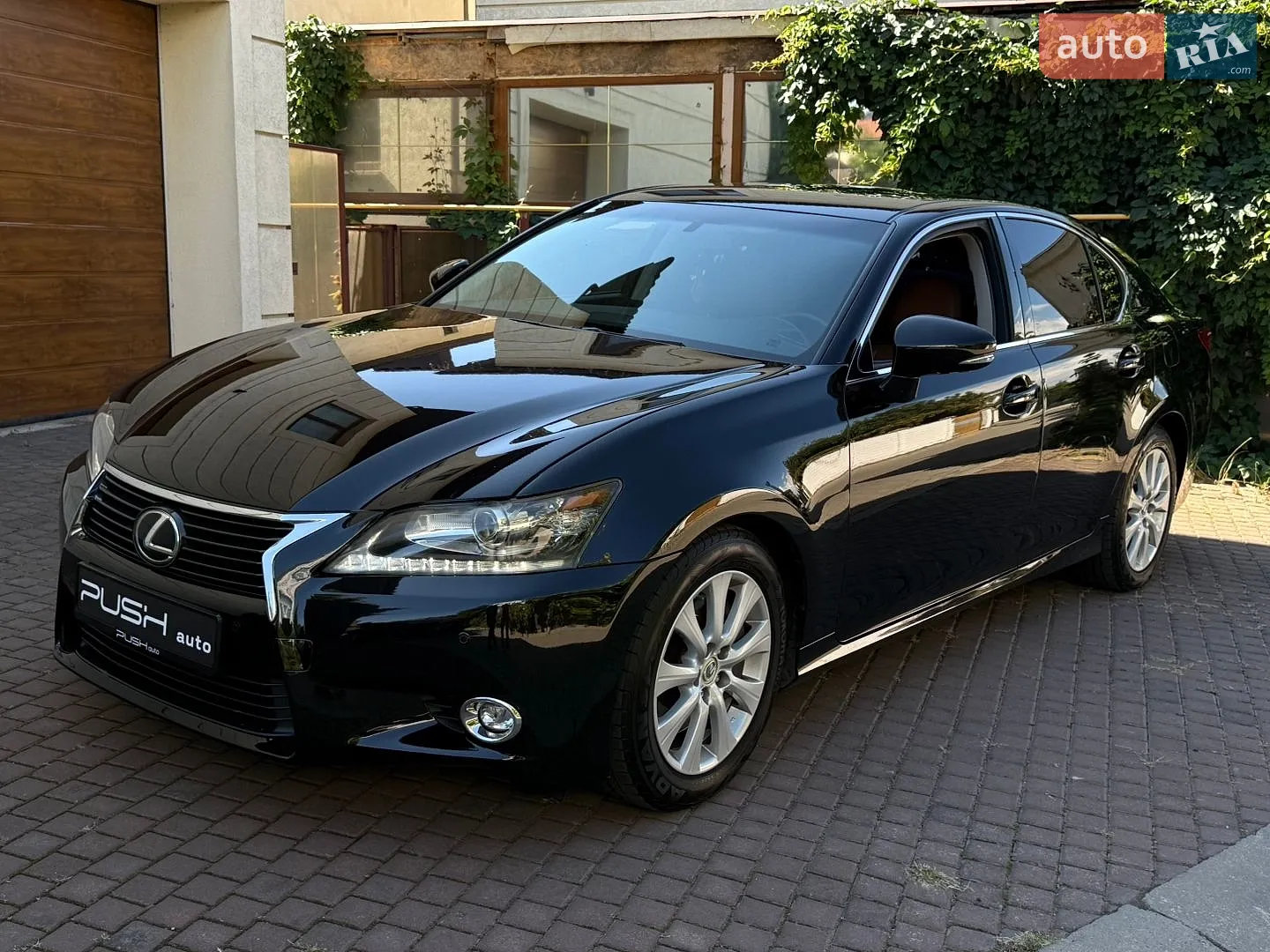 Lexus GS, 2013