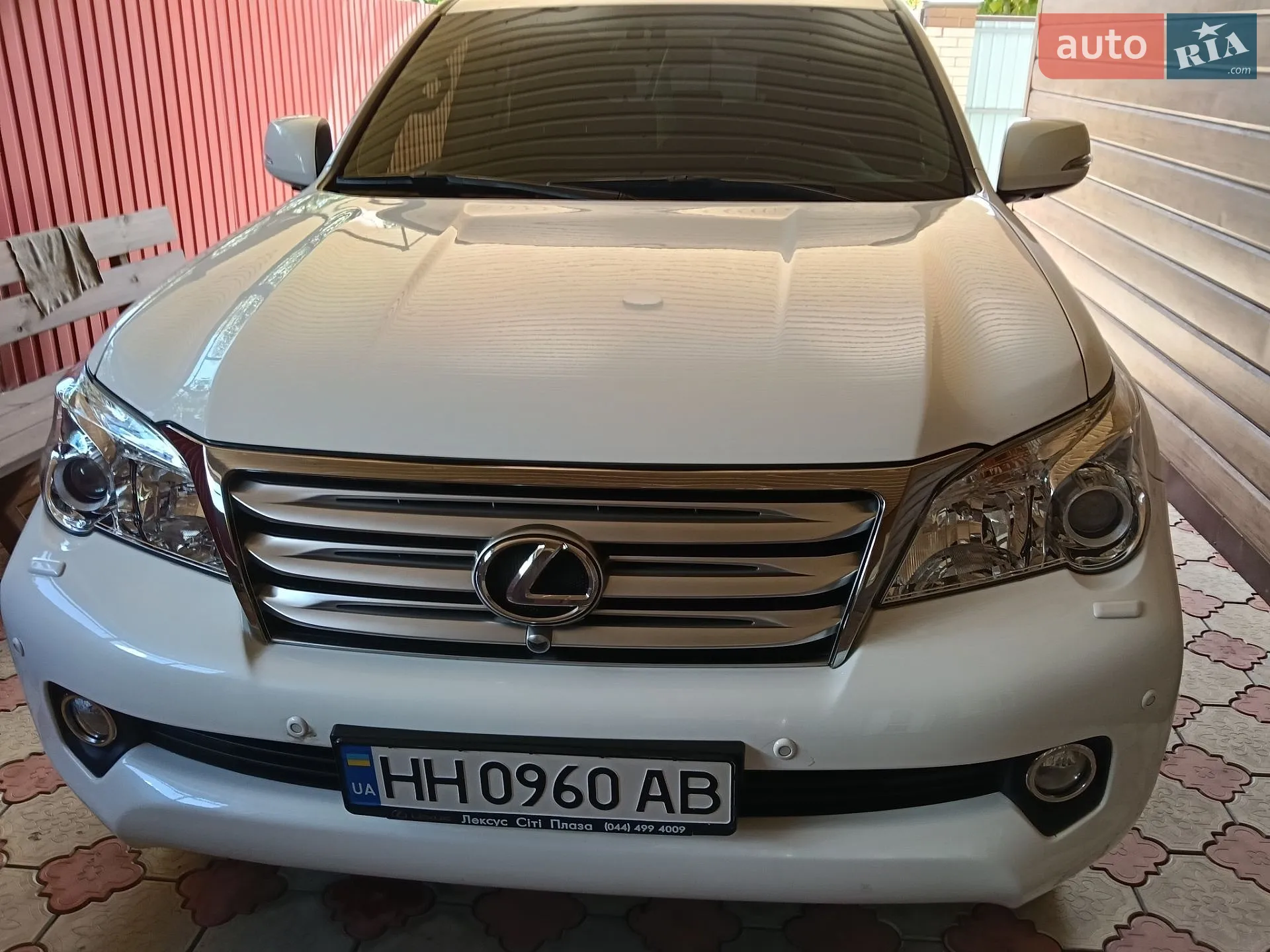Lexus GX, 2010