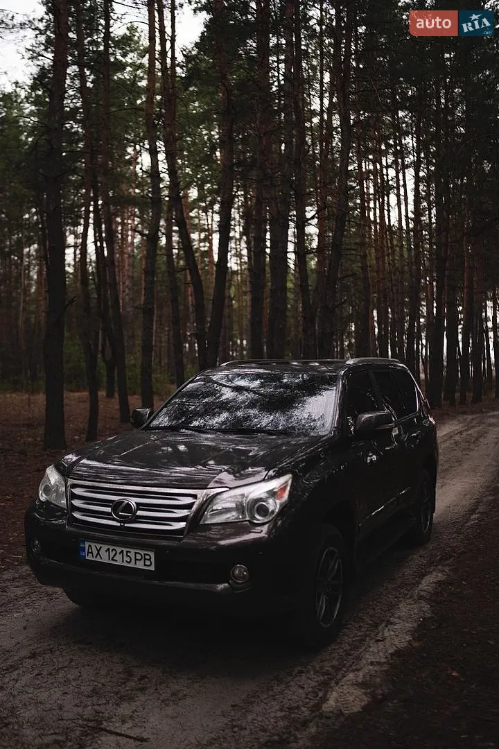 Lexus GX, 2011