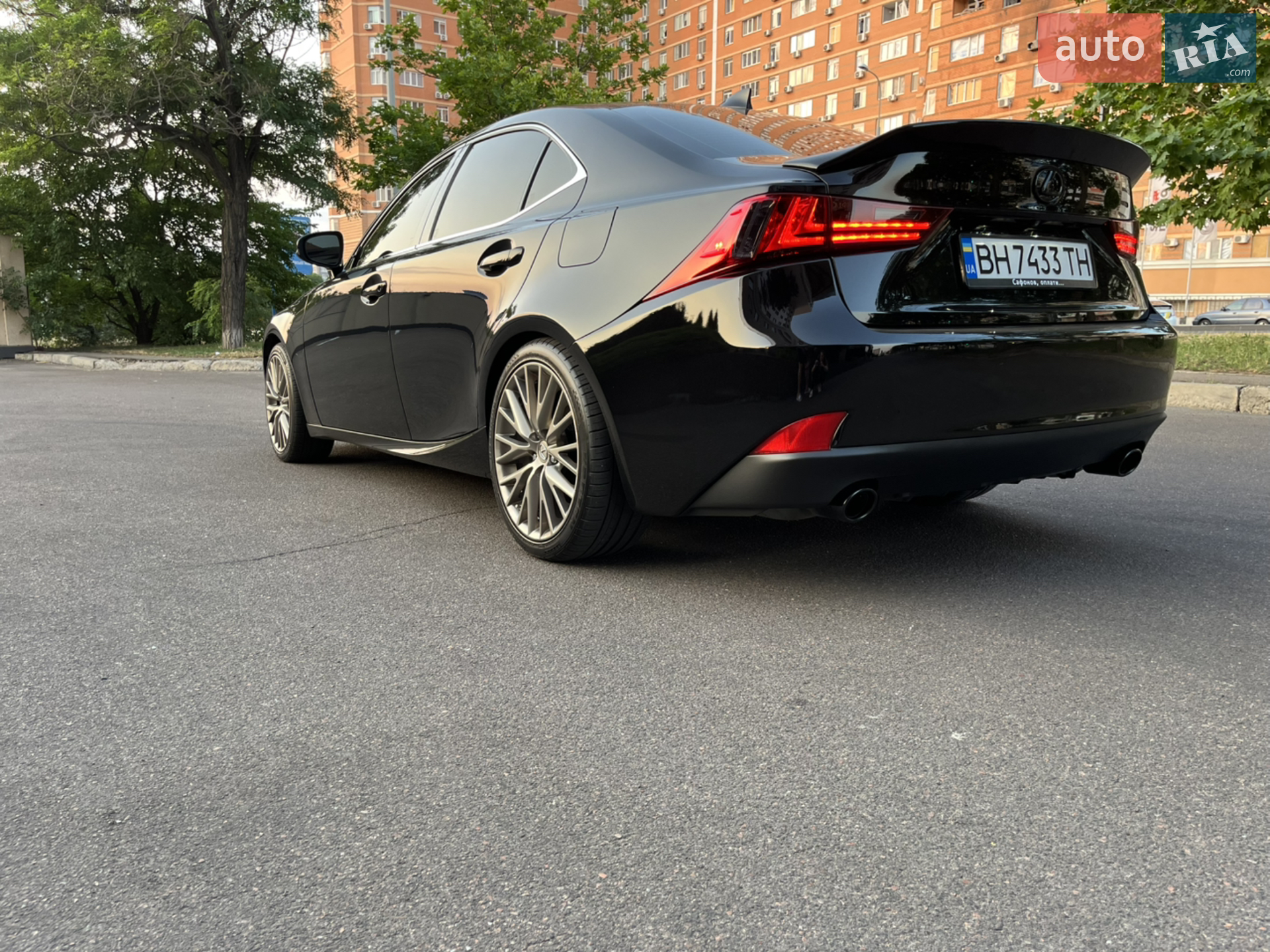 Lexus IS, 2013