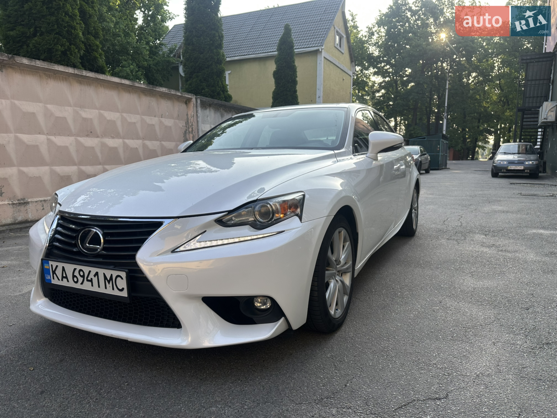 Lexus IS, 2015