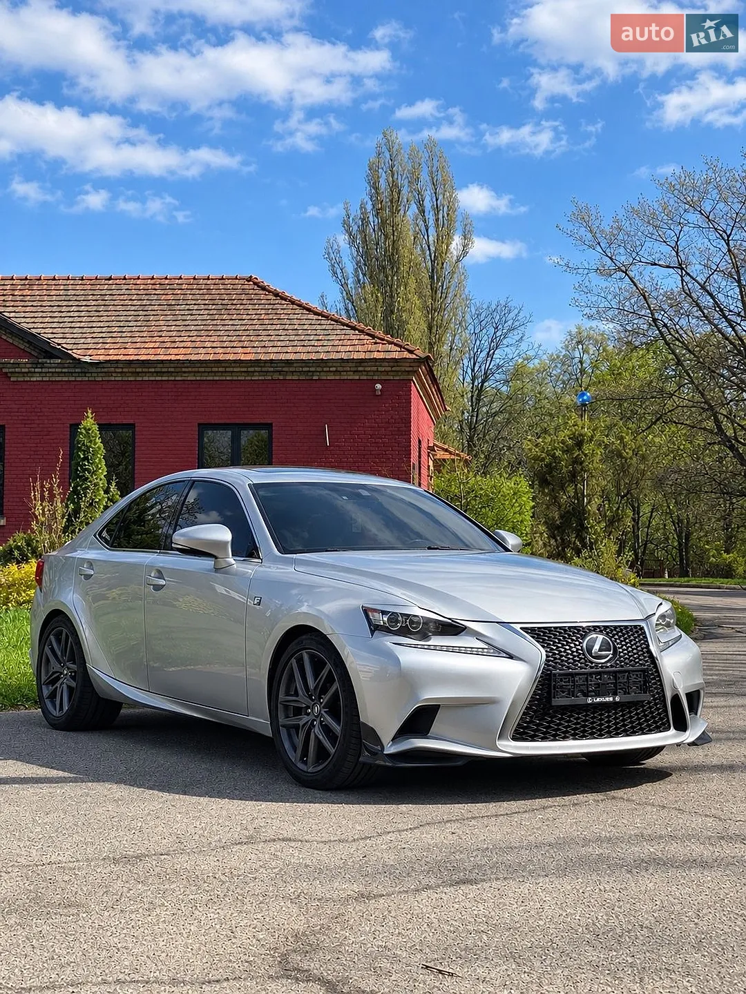 Lexus IS, 2014