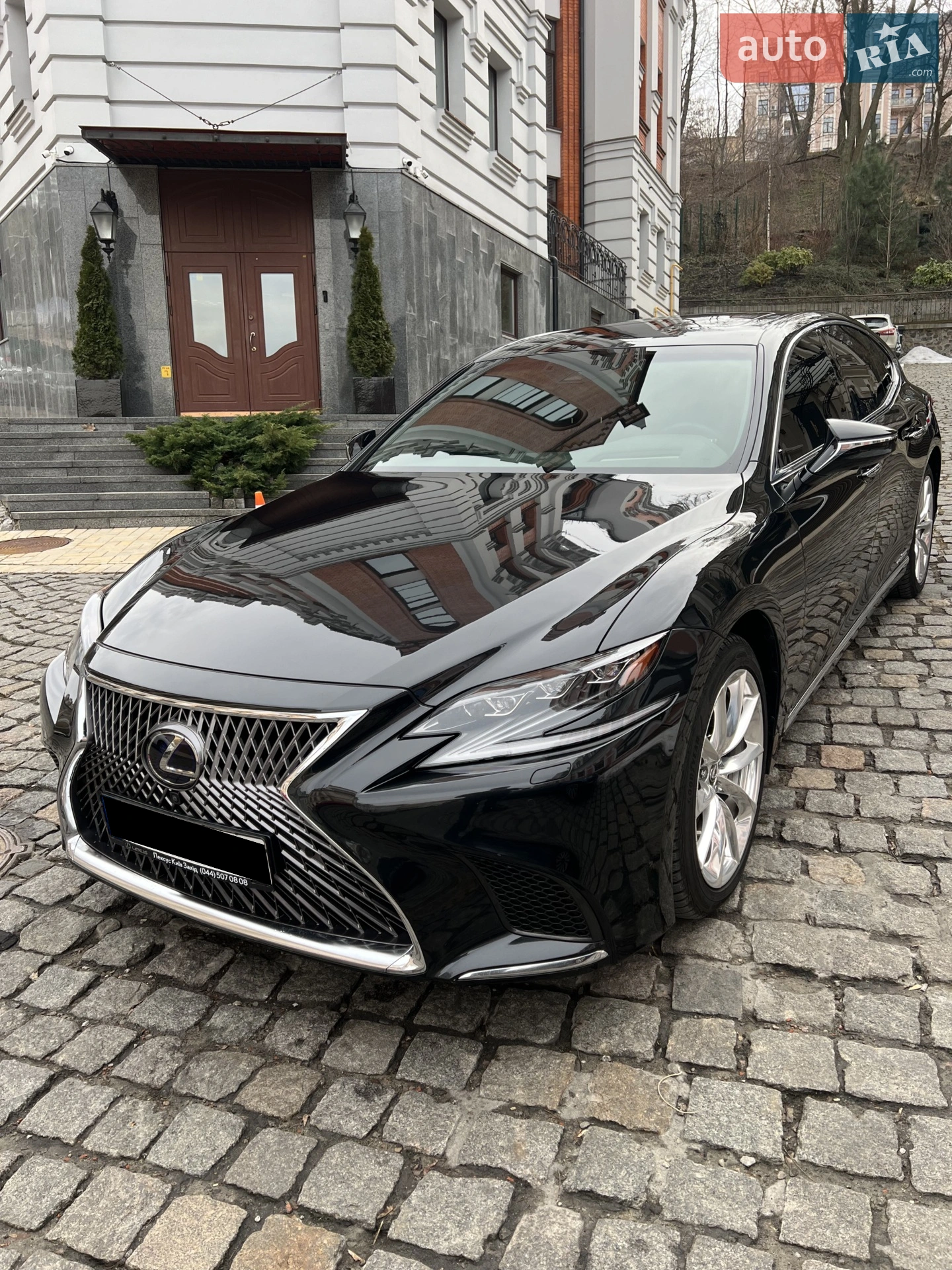Lexus LS, 2017