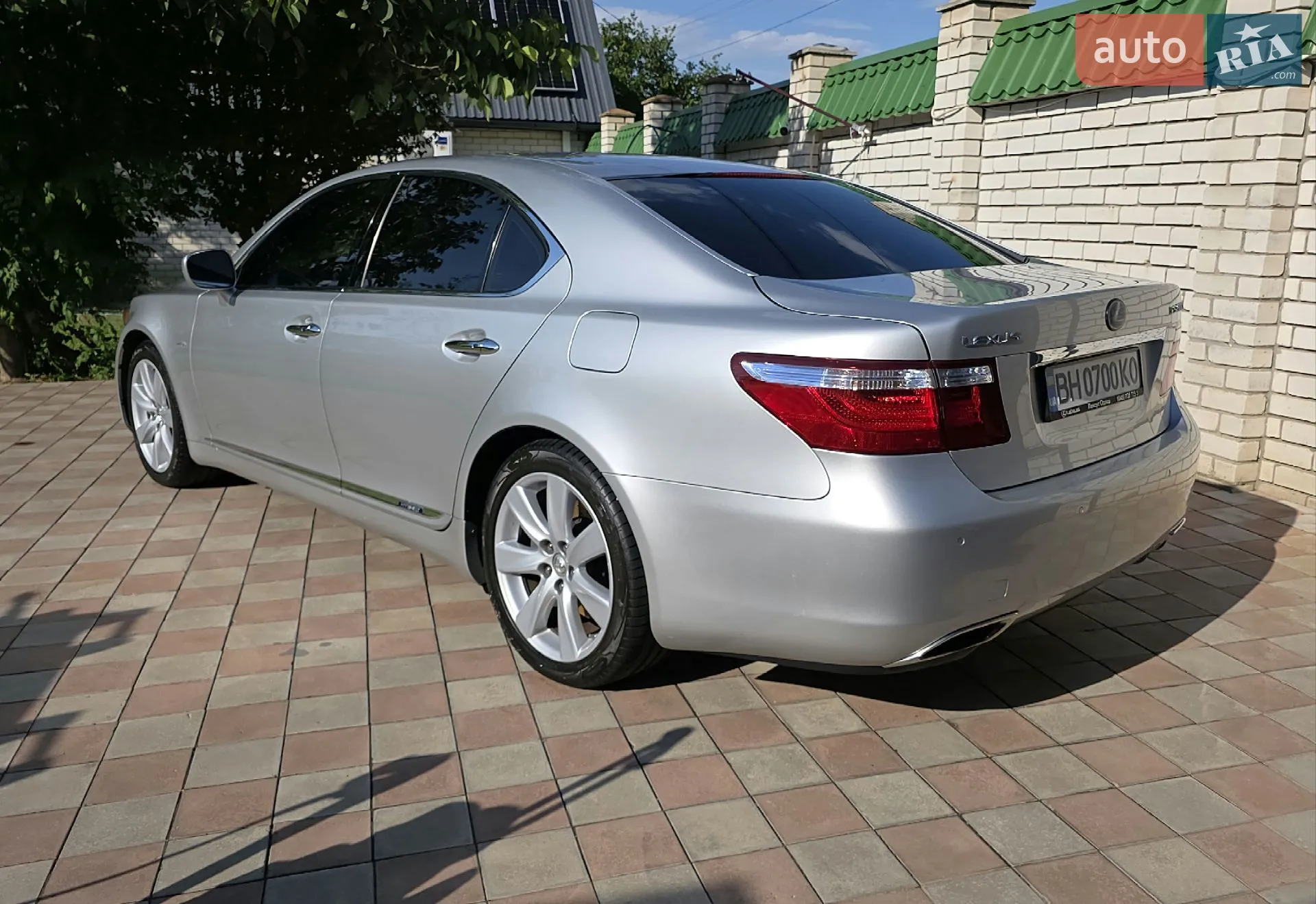 Lexus LS, 2007