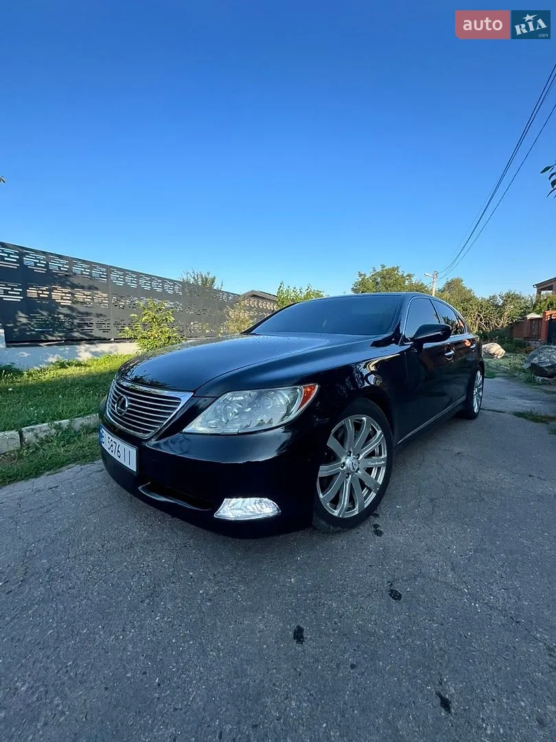 Lexus LS, 2007