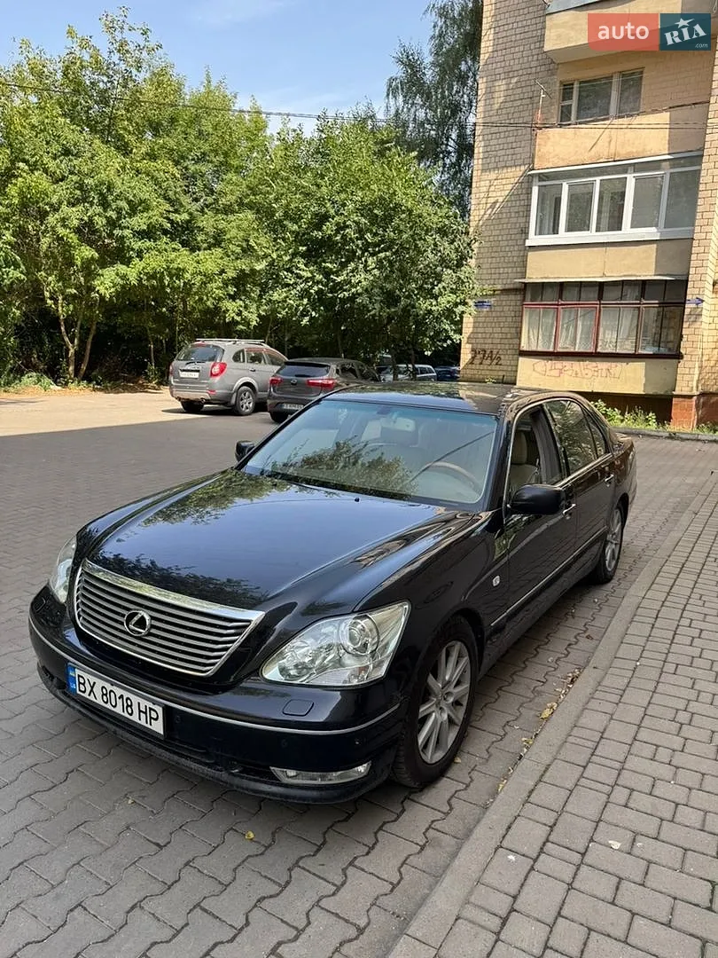 Lexus LS, 2003