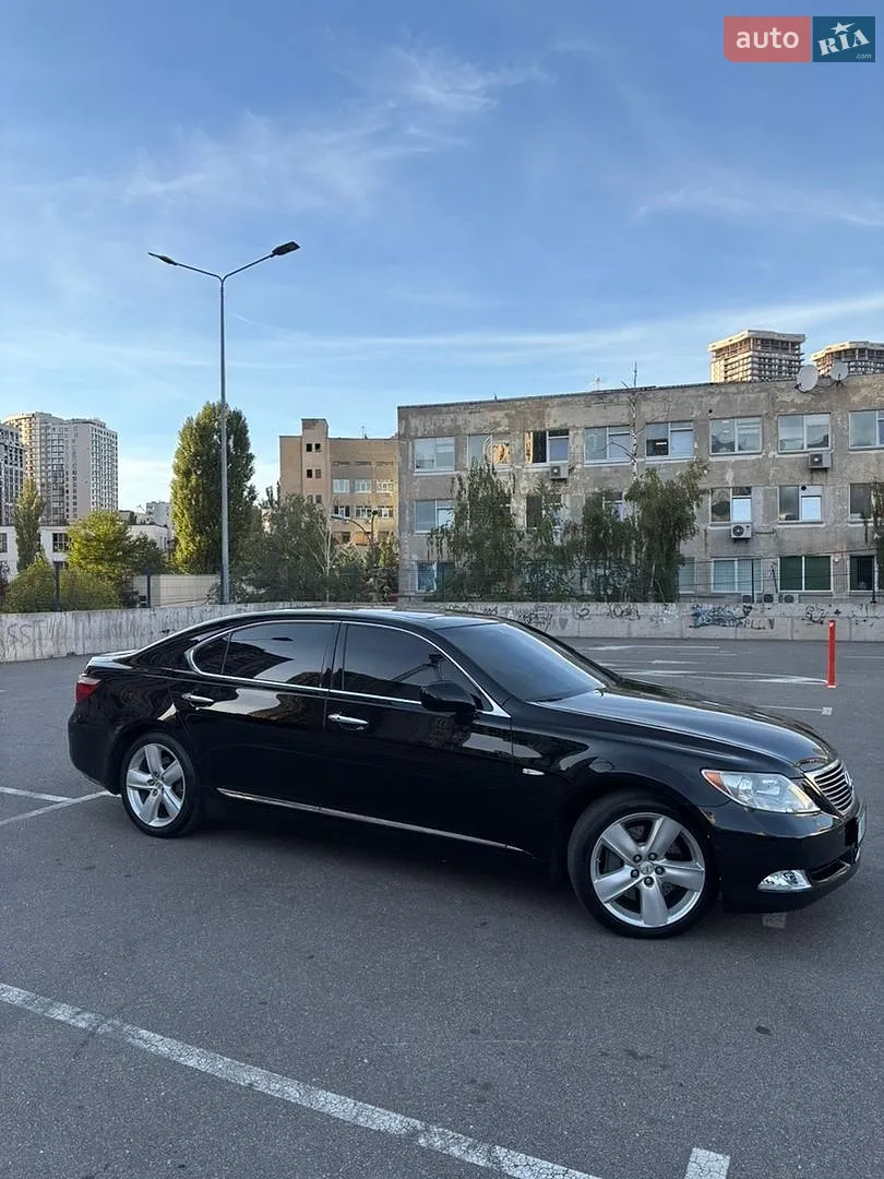 Lexus LS, 2007