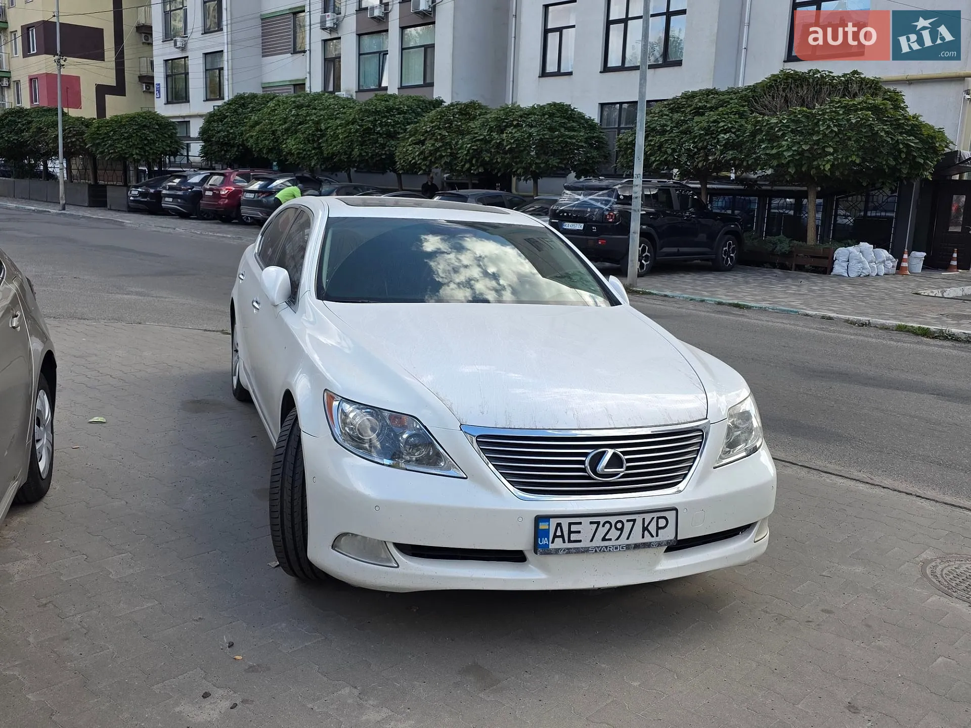 Lexus LS, 2008