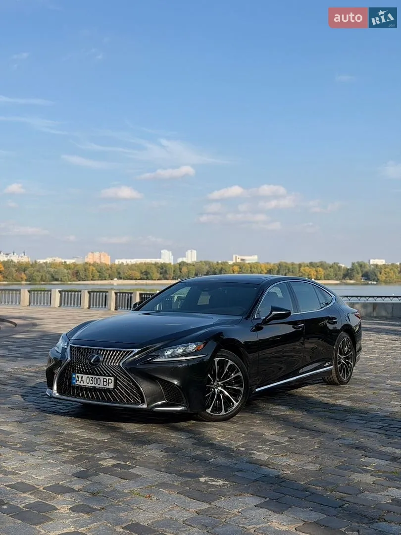 Lexus LS, 2017