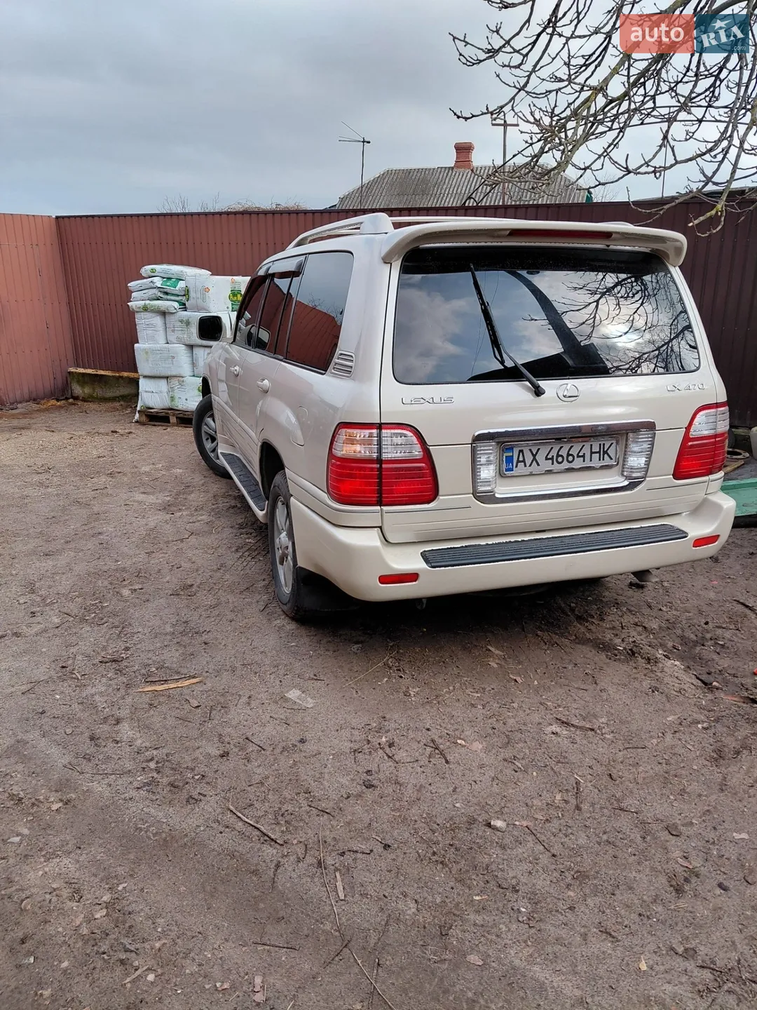 Lexus LX, 2005