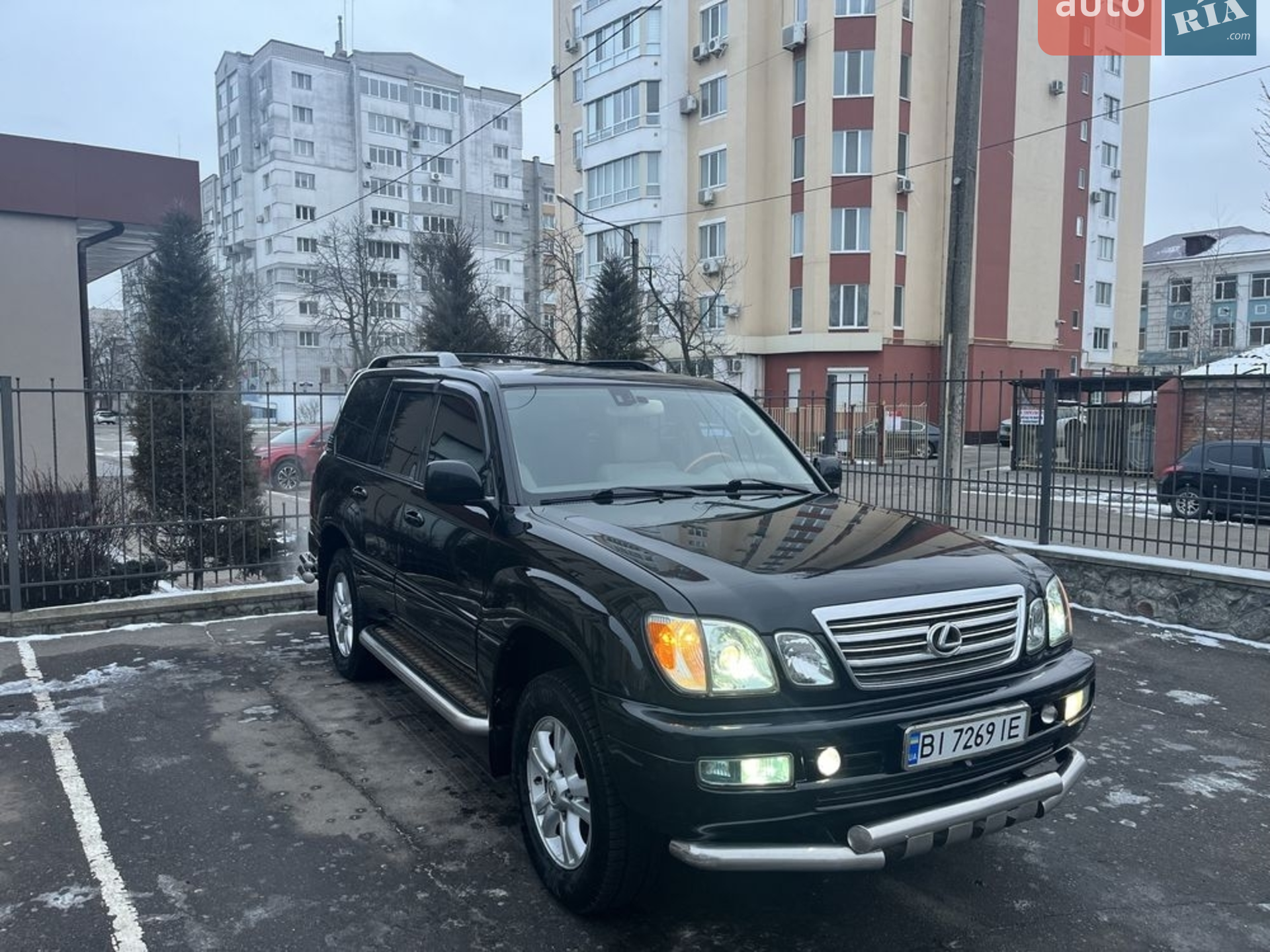 Lexus LX, 2005