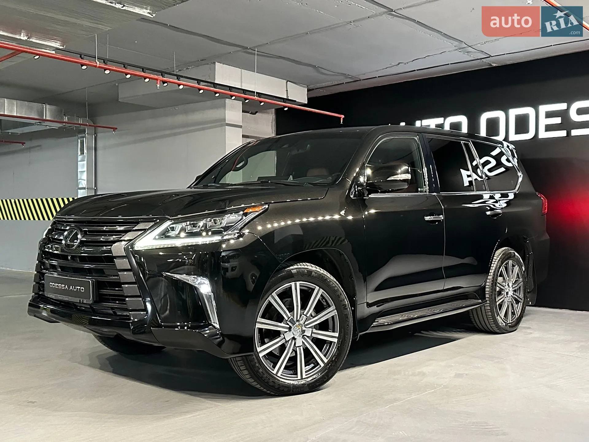 Lexus LX, 2019