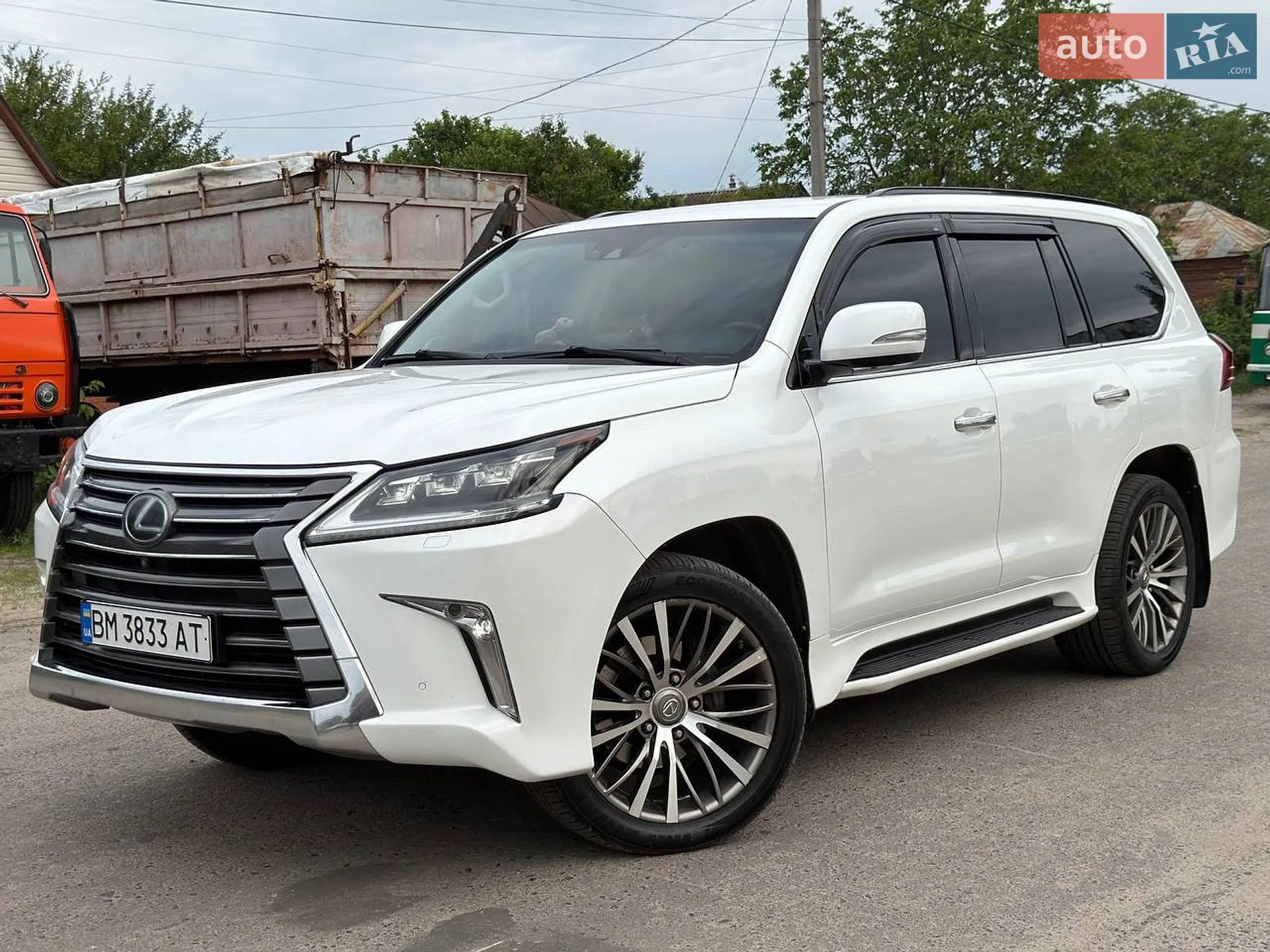 Lexus LX, 2017