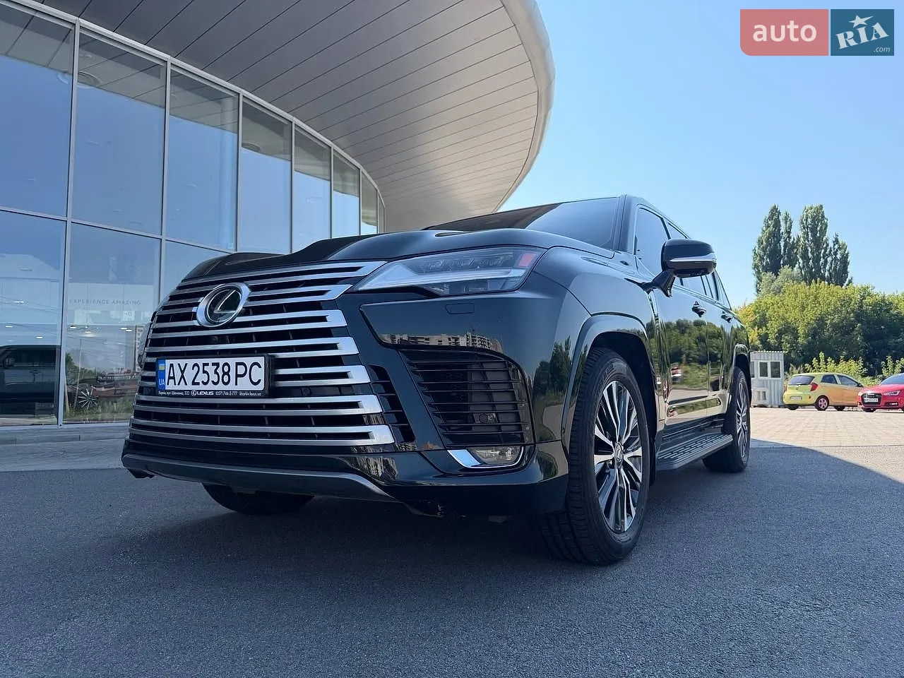 Lexus LX, 2025