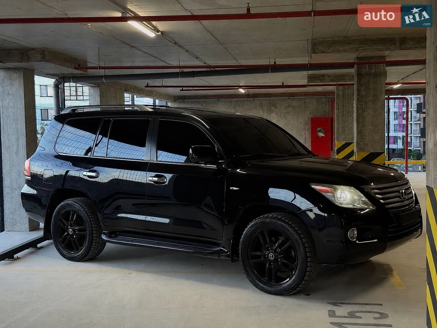 Lexus LX, 2008