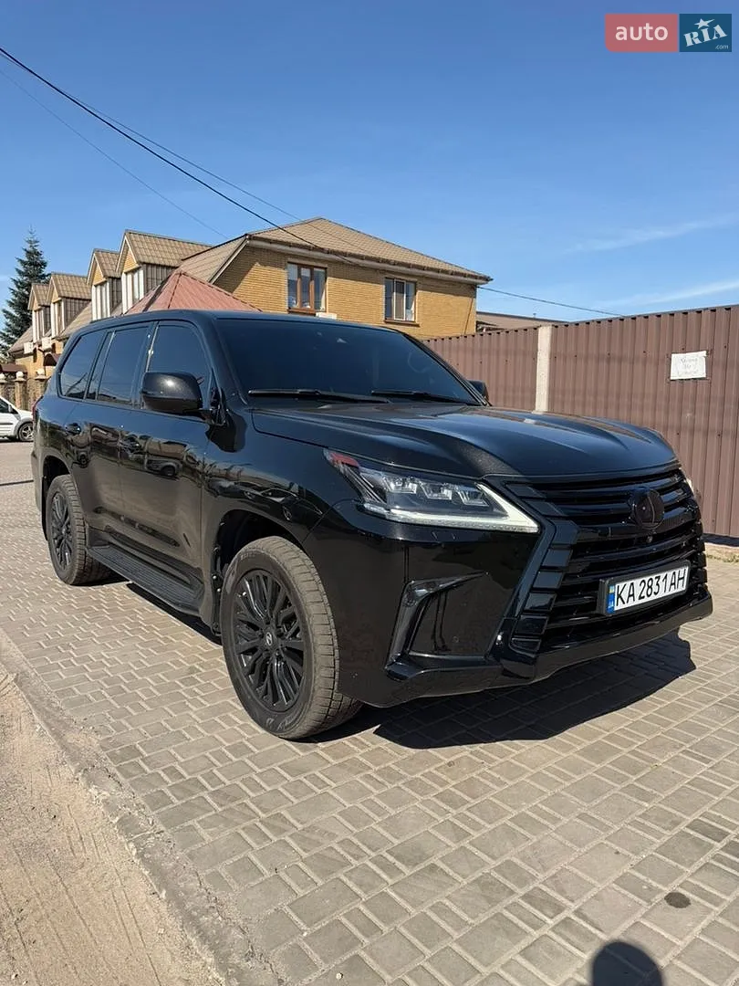 Lexus LX, 2019