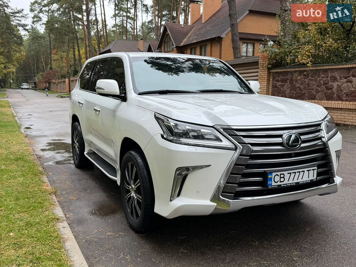 Lexus LX, 2017