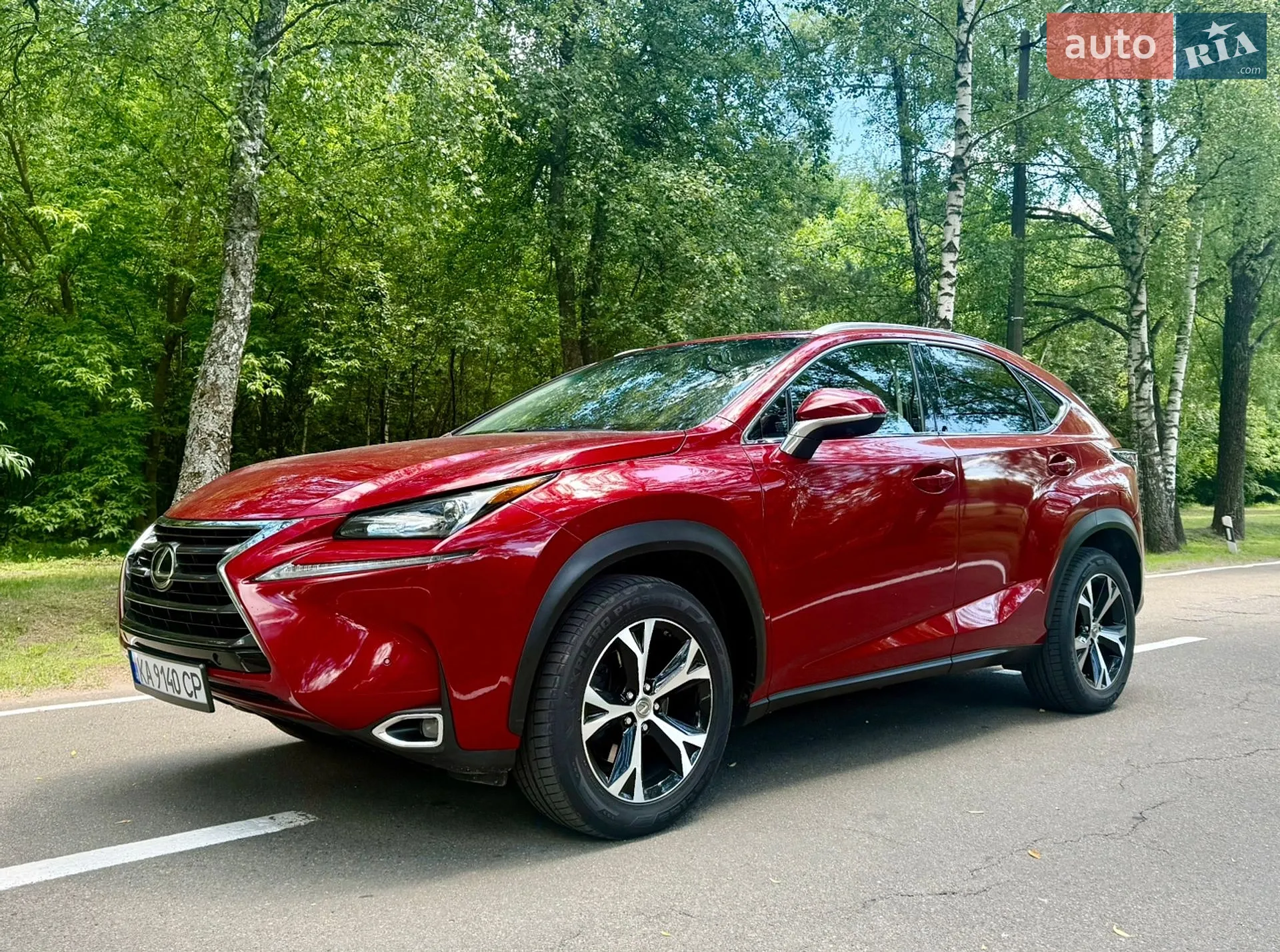 Lexus NX, 2016