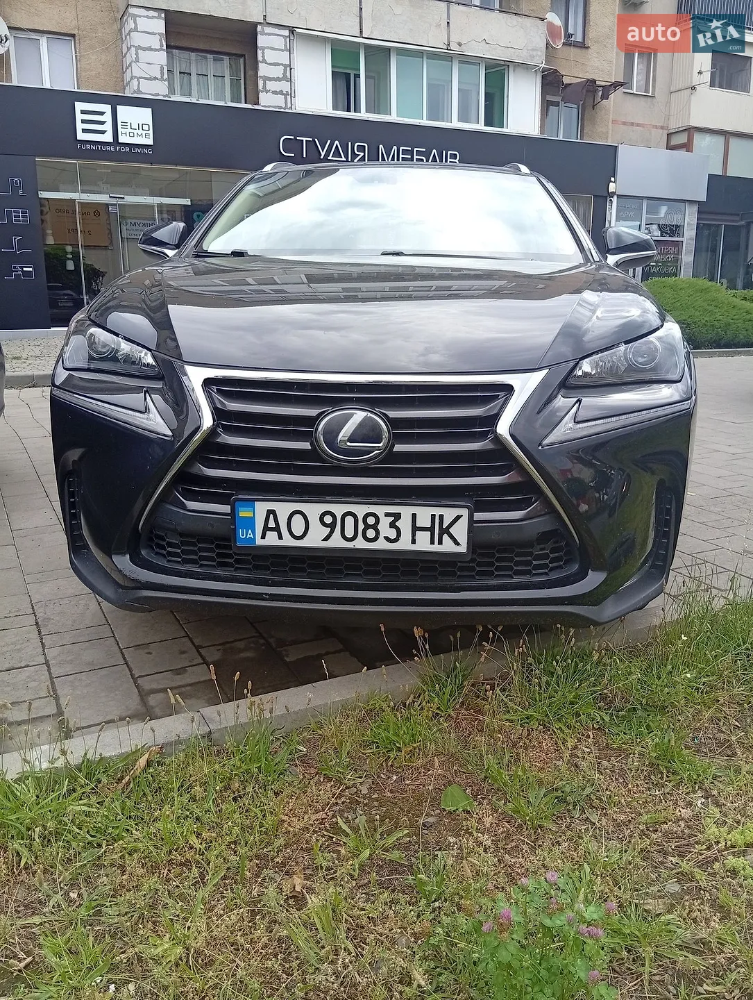 Lexus NX, 2016