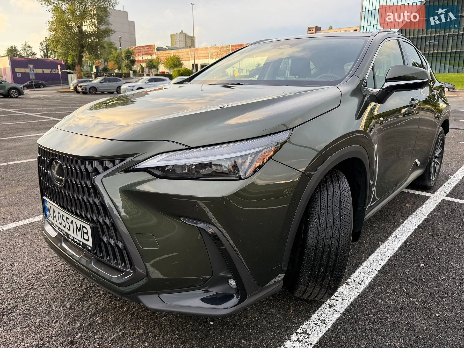 Lexus NX, 2022