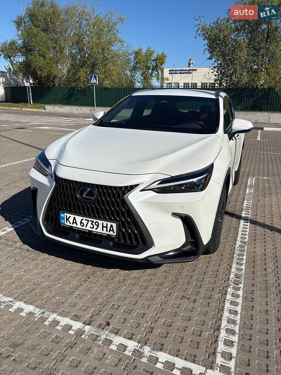 Lexus NX, 2023