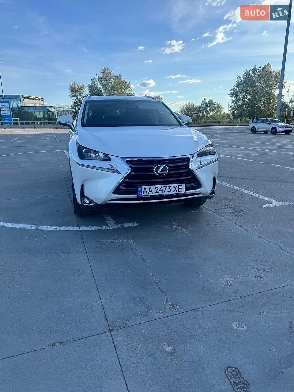 Lexus NX, 2015