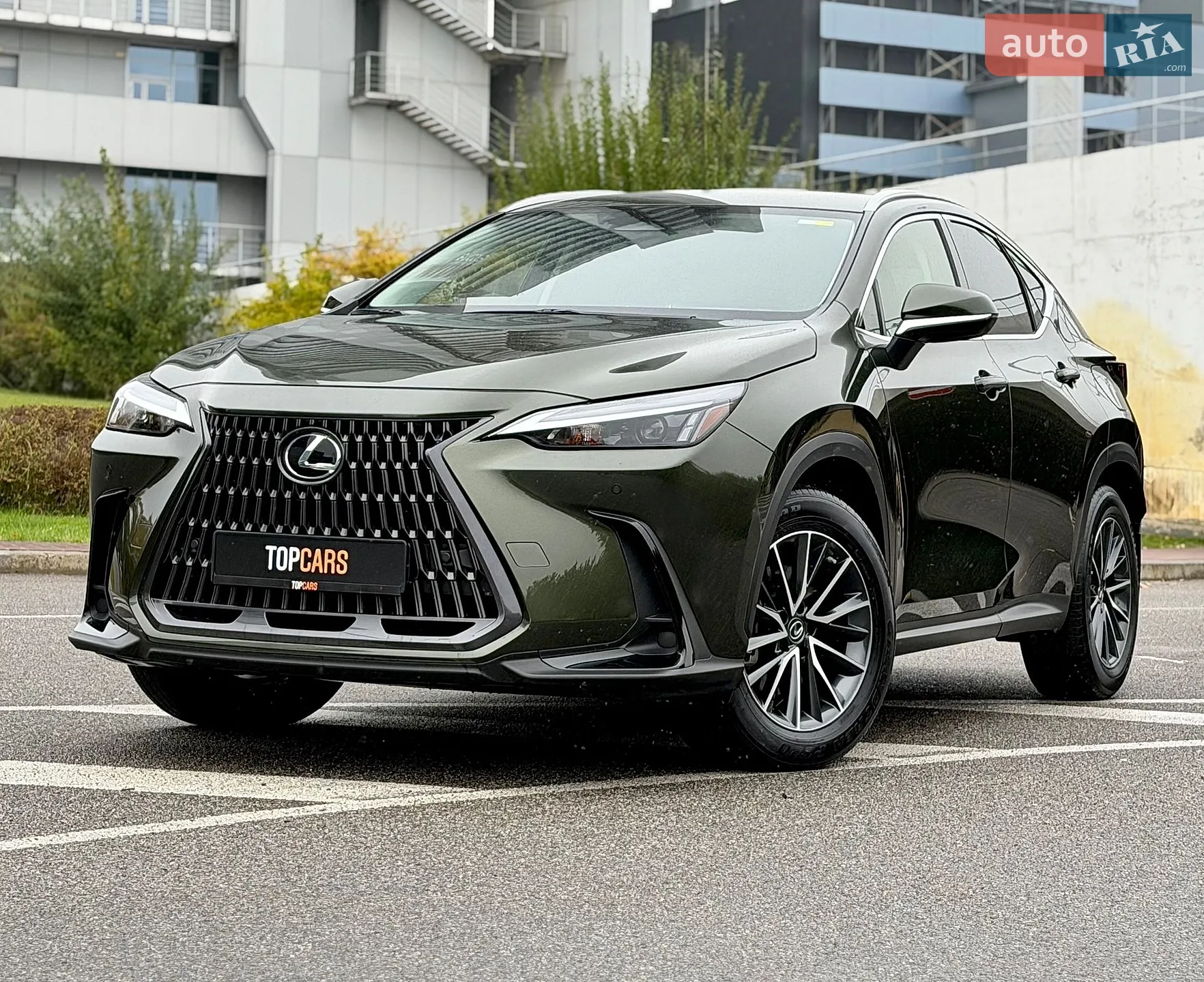 Lexus NX, 2023