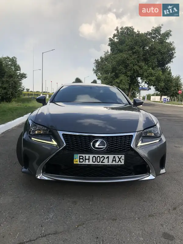 Lexus RC, 2016