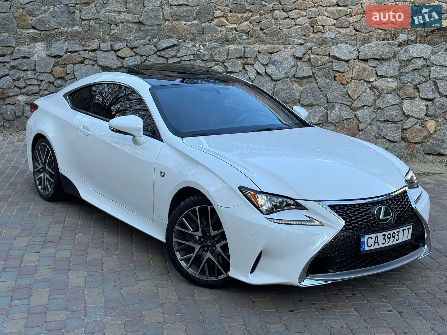 Lexus RC, 2016