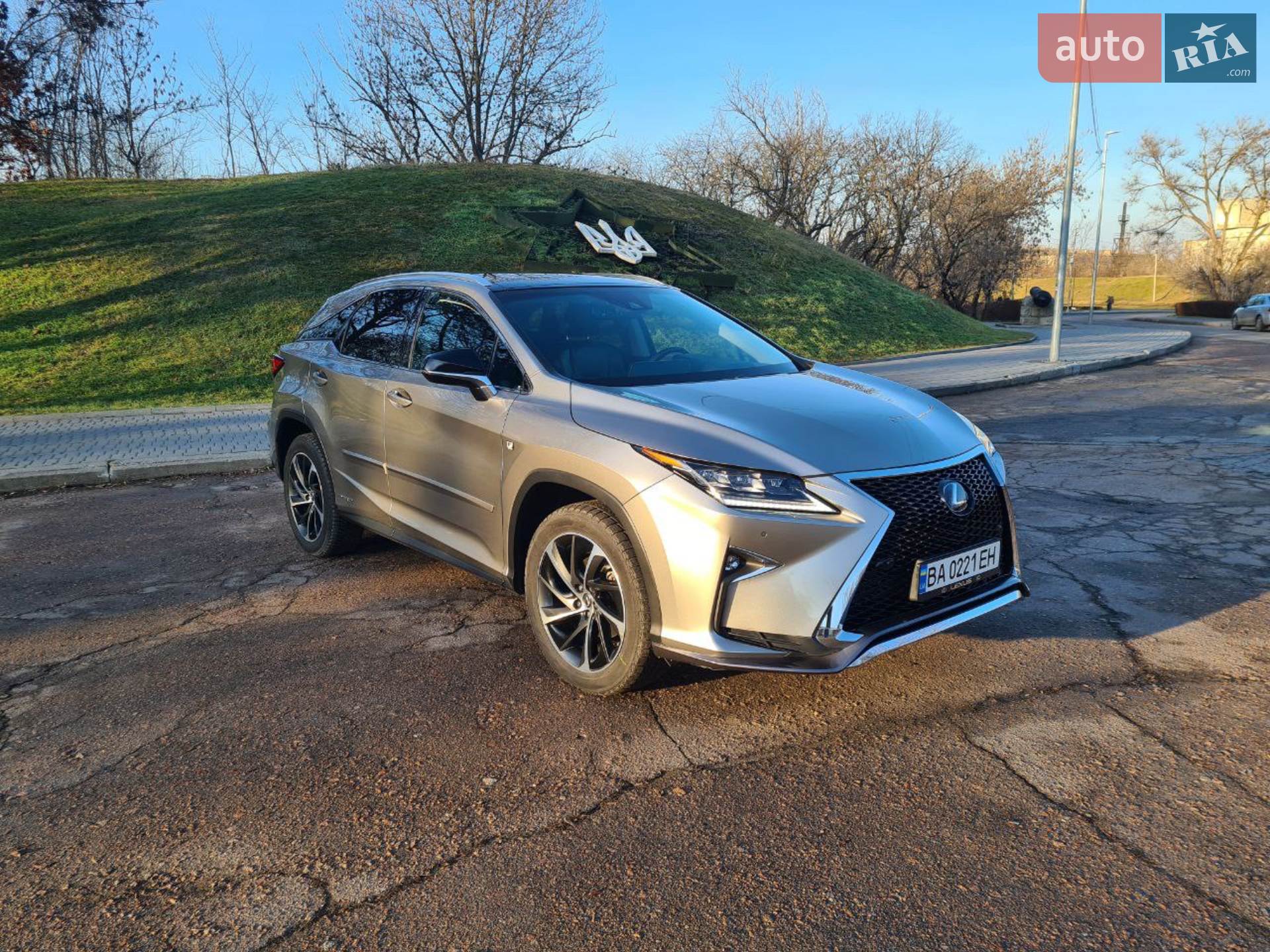 Lexus RX, 2019