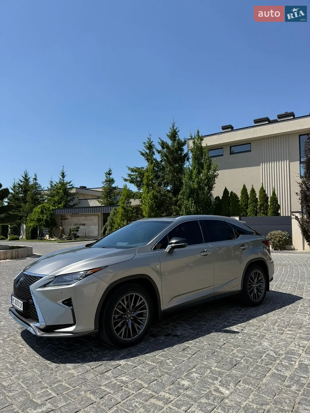 Lexus RX, 2019