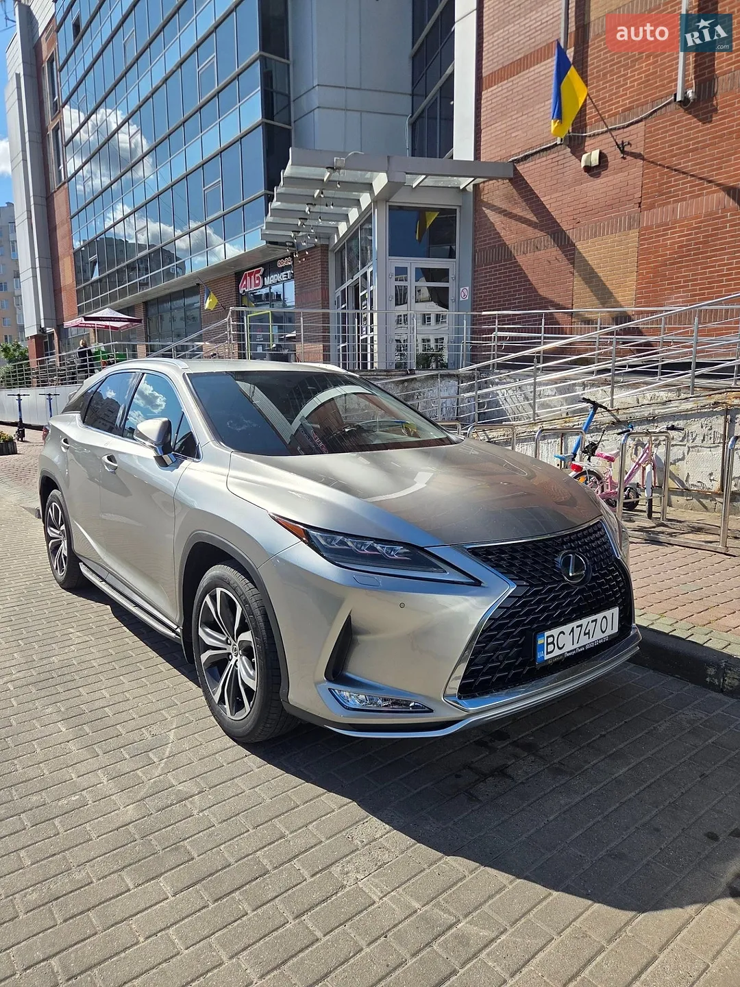 Lexus RX, 2021