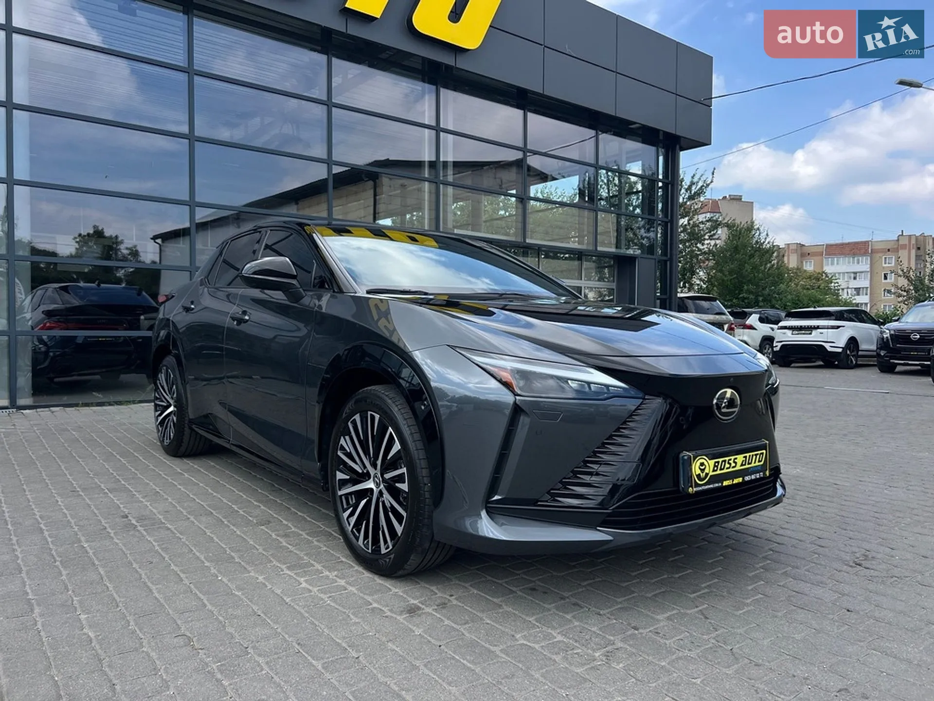 Lexus RZ, 2023