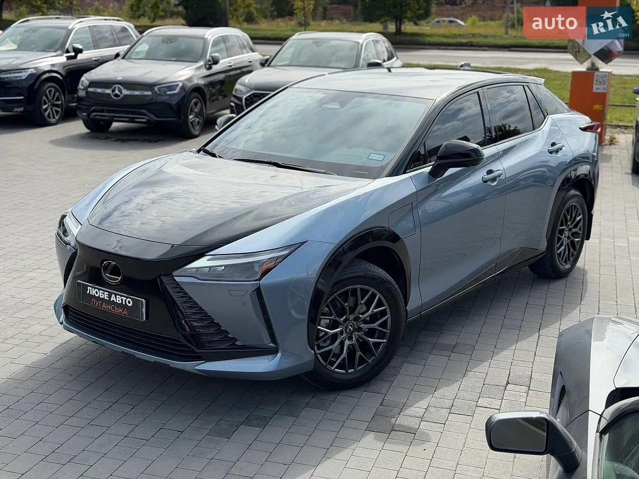Lexus RZ, 2024