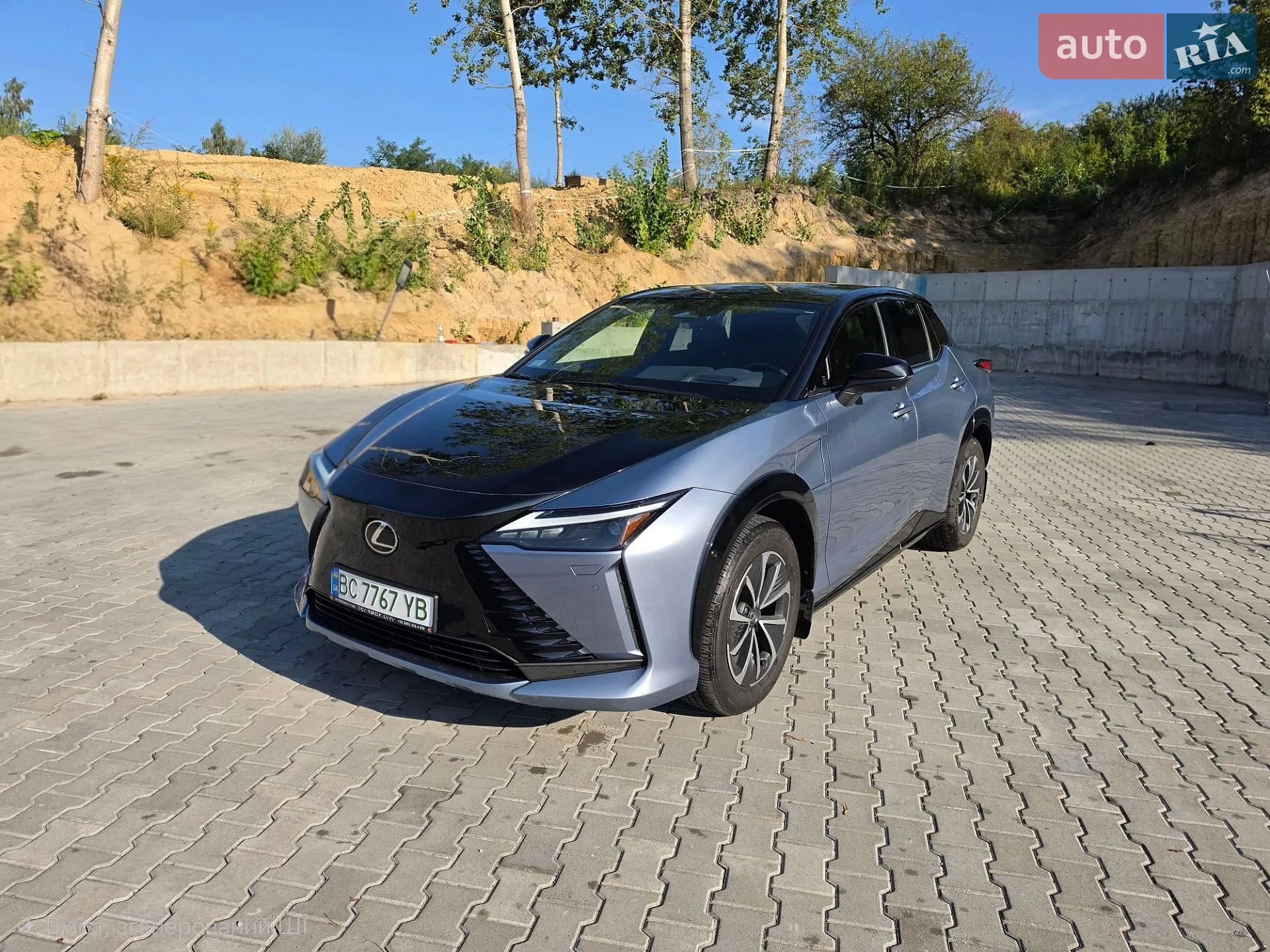 Lexus RZ, 2023